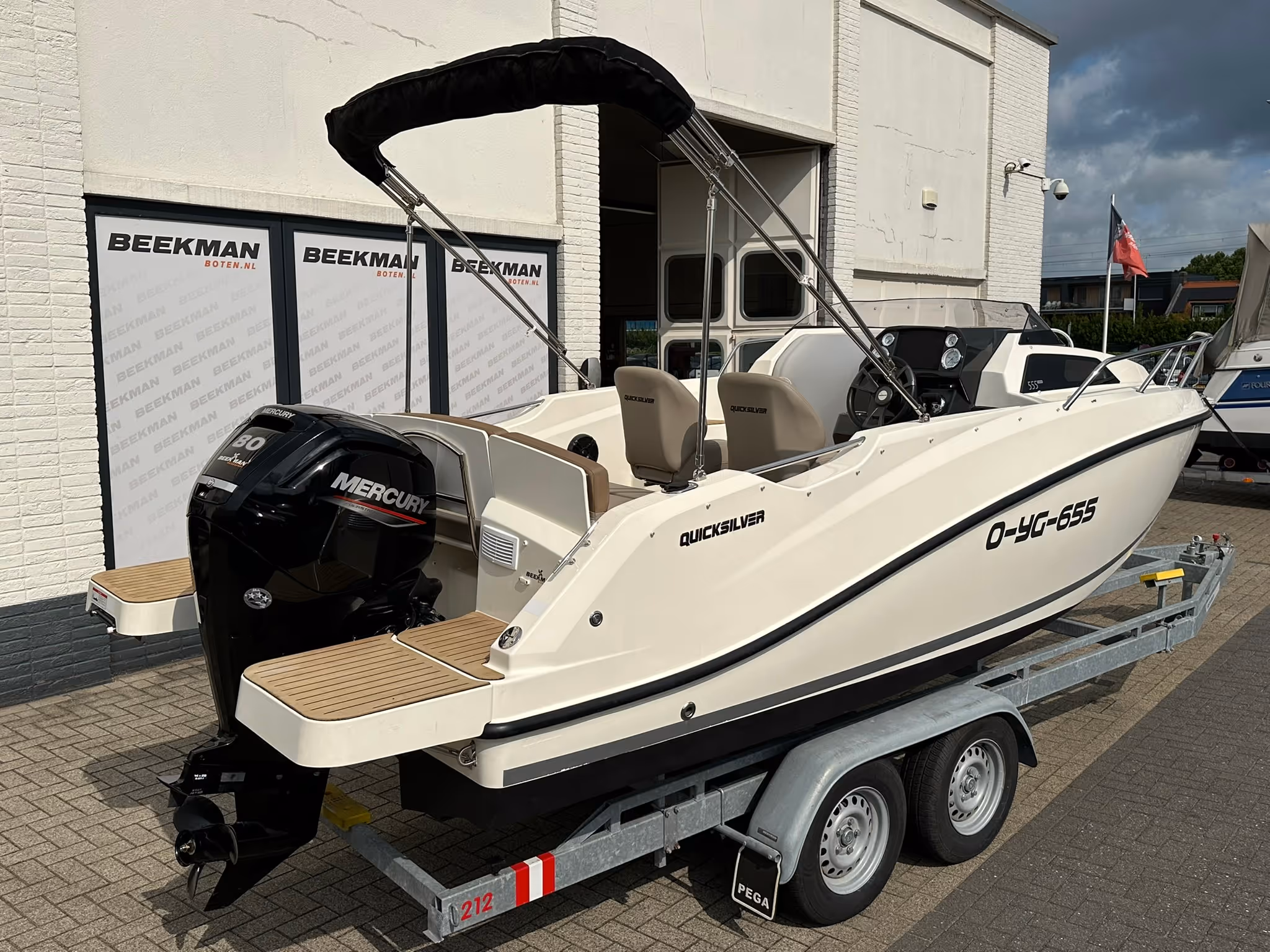 Quicksilver 555 Cabin — foto 3 van 14