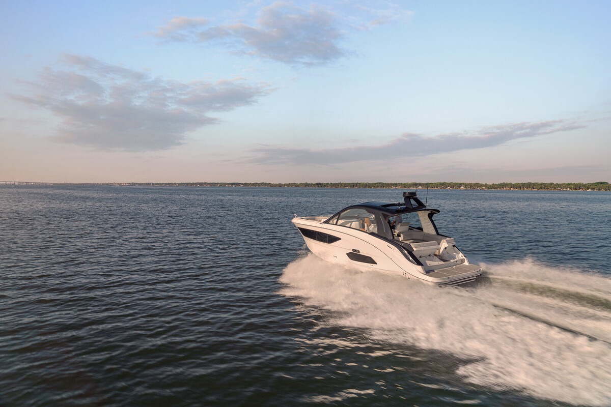 Sea Ray Sundancer 370 — foto 10 van 64