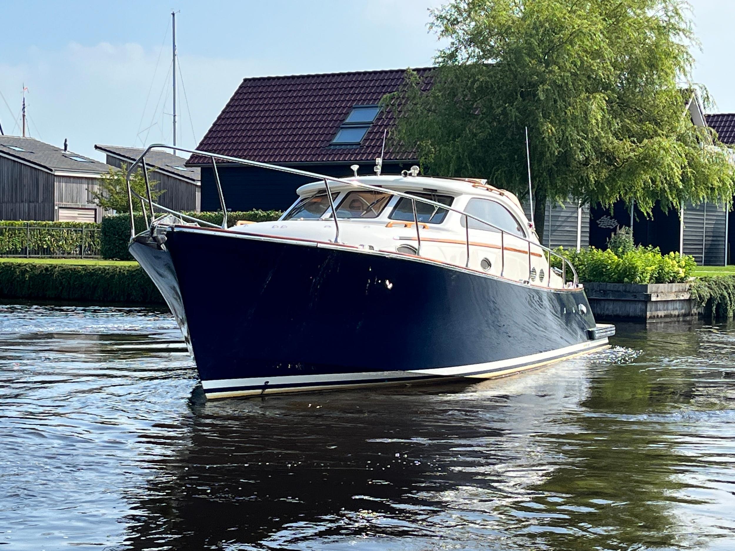 Rapsody R36 — foto 3 van 37