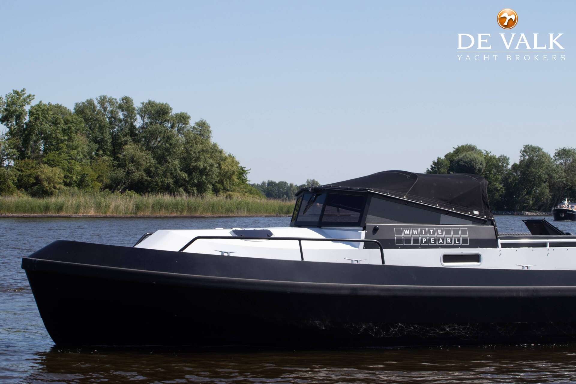 PLV Custom Build — foto 7 van 35