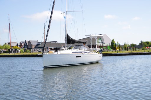 Jeanneau Sun Odyssey 349 (2018) — foto 10 van 12