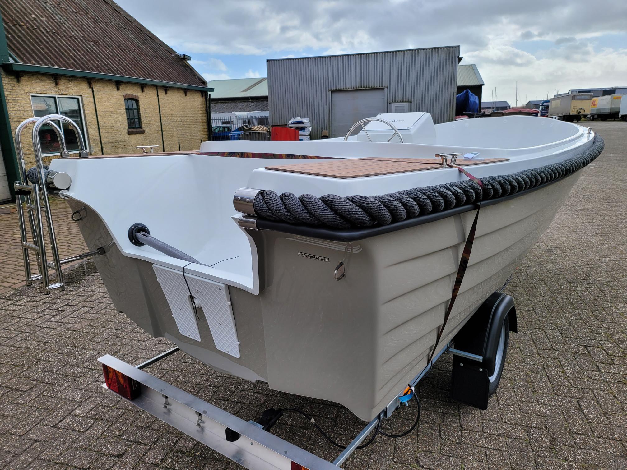 Amigo 550 Prestige — foto 7 van 17