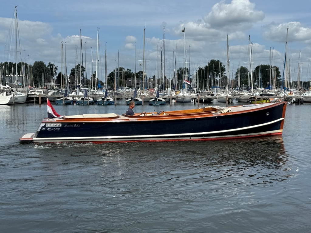 Brandaris Barkas  1100