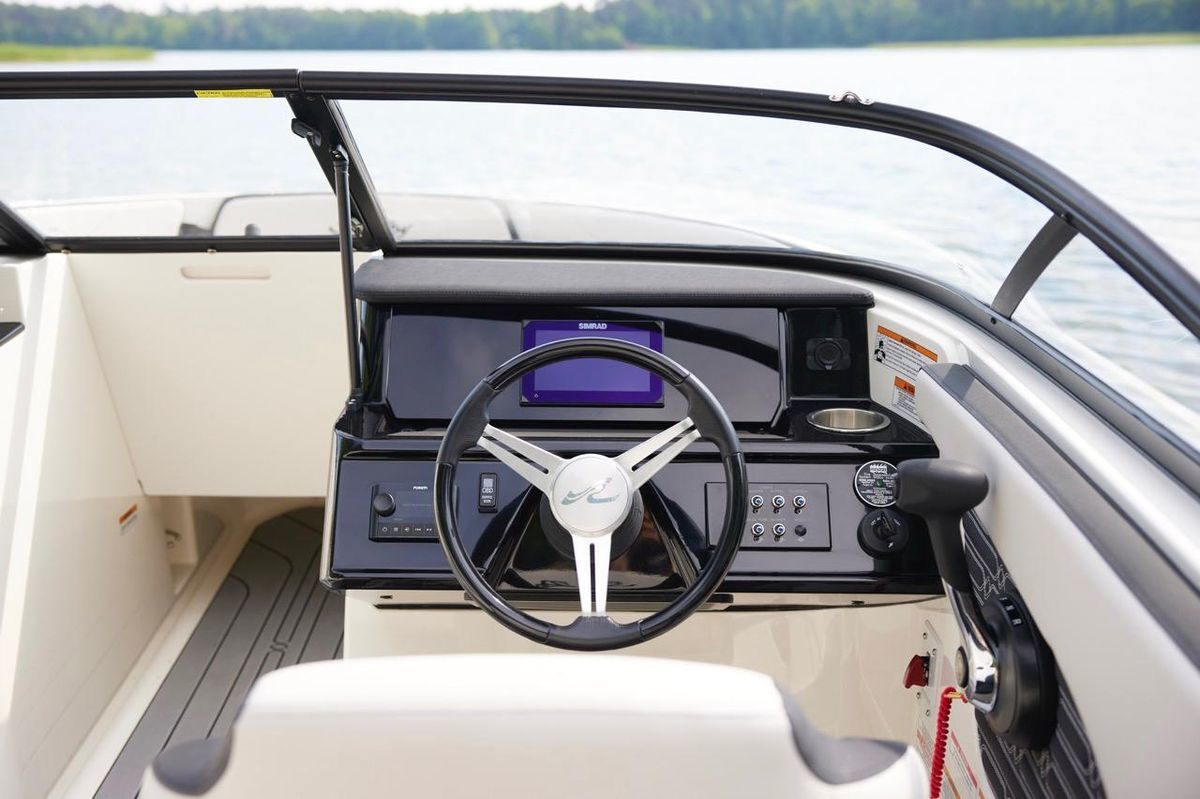 Sea Ray SPX 190 New Model 2025 — foto 13 van 20