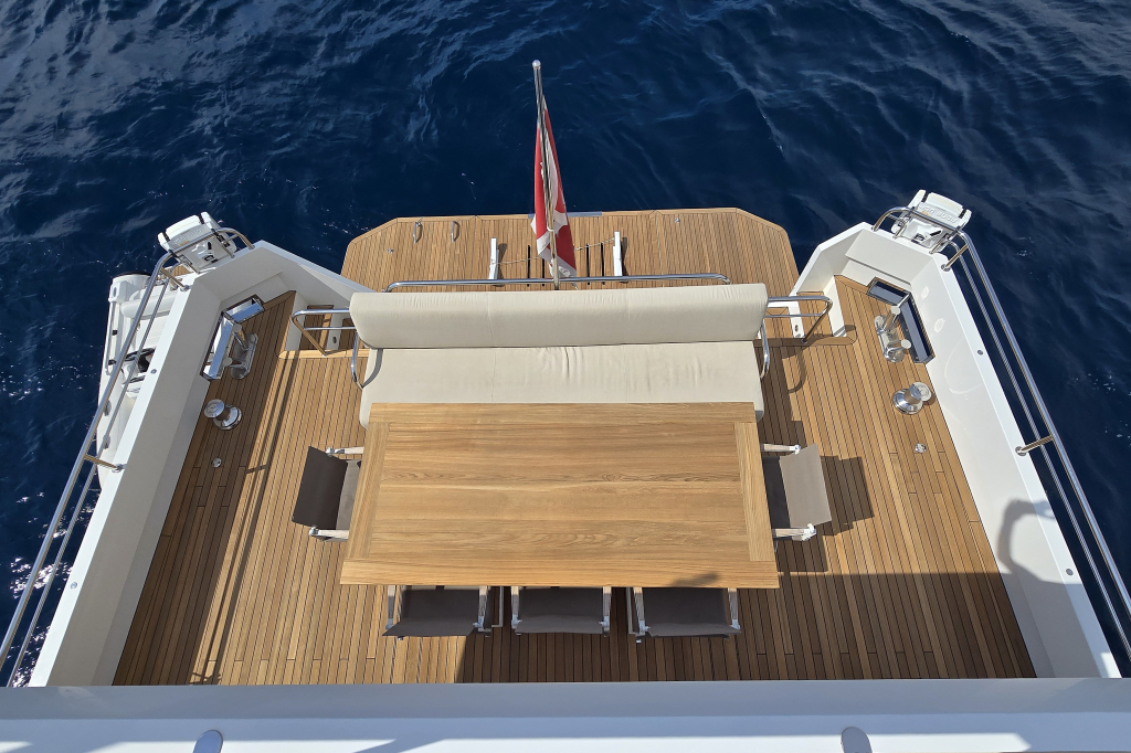 Delta Powerboats 88 Carbon — foto 8 van 75