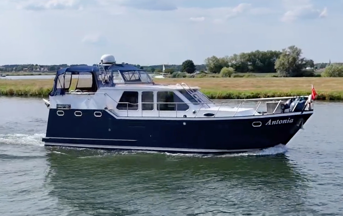 Motorjacht GSAK — foto 46 van 47