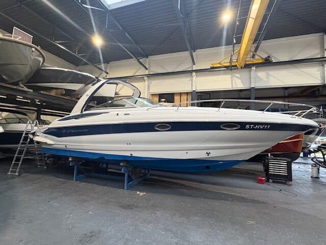 Crownline315
