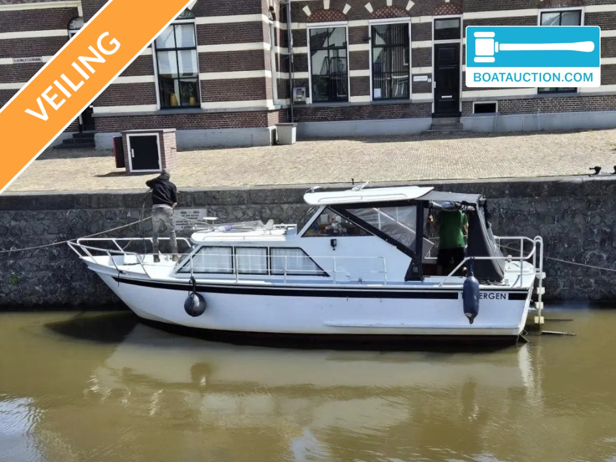 Motorkruiser 900 nu in de online veiling. — foto 1 van 13