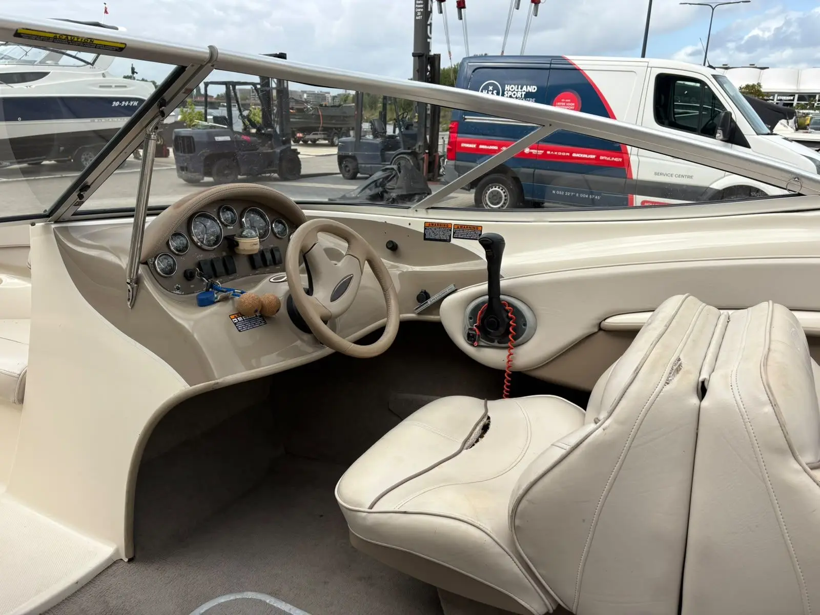 Maxum 1800 SR (2002) — foto 10 van 19