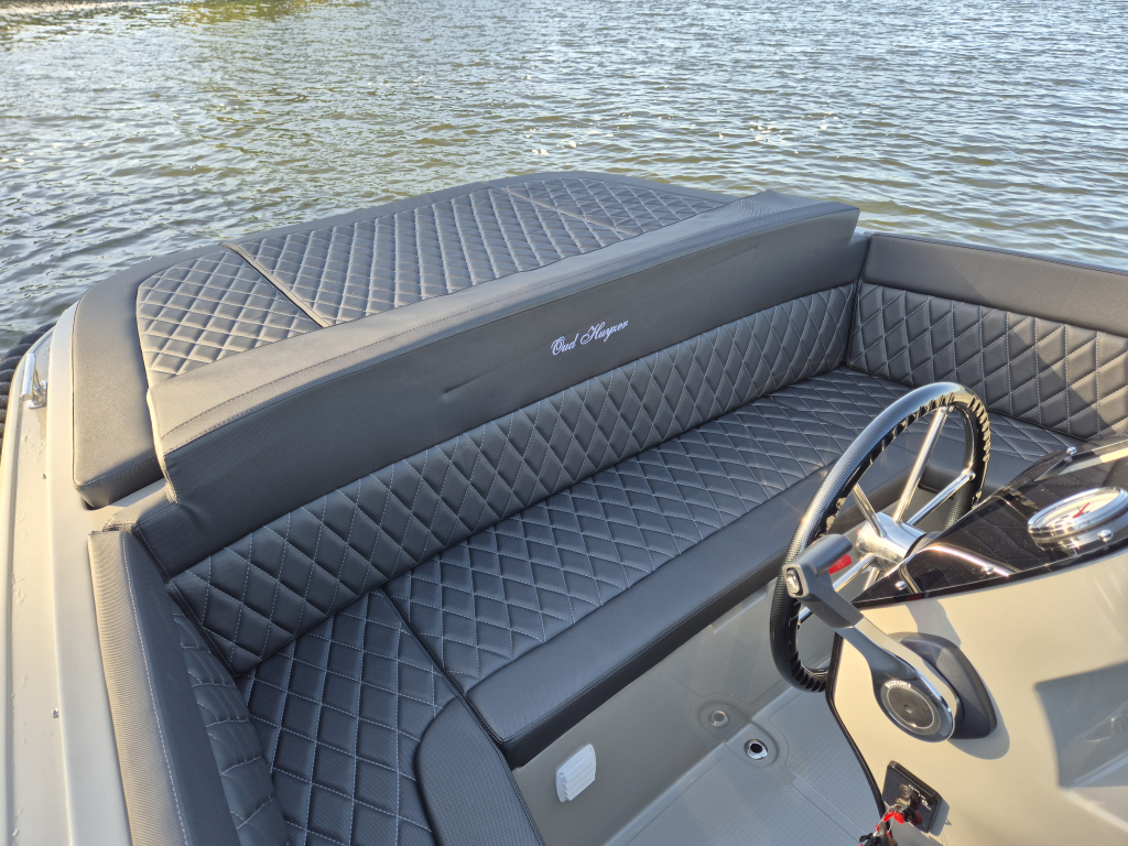 OudHuijzer 650 Tender | Nieuwe Suzuki 40PK | Vaarbewijsvrij — foto 10 van 15
