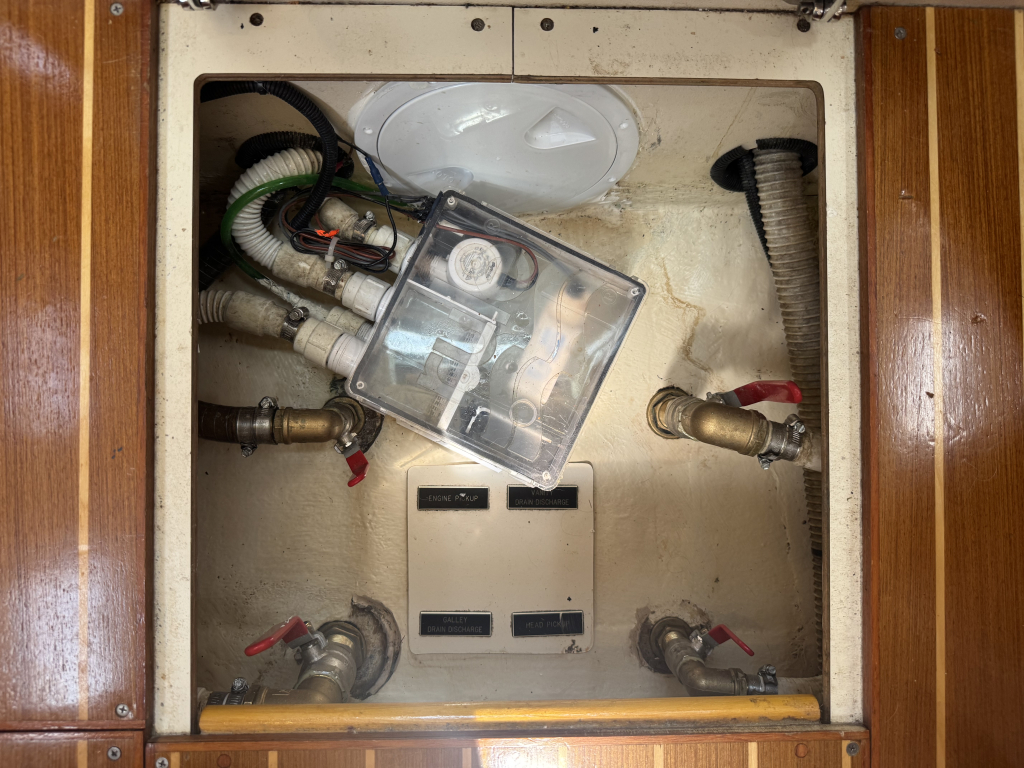Hunter 356 — foto 45 van 72