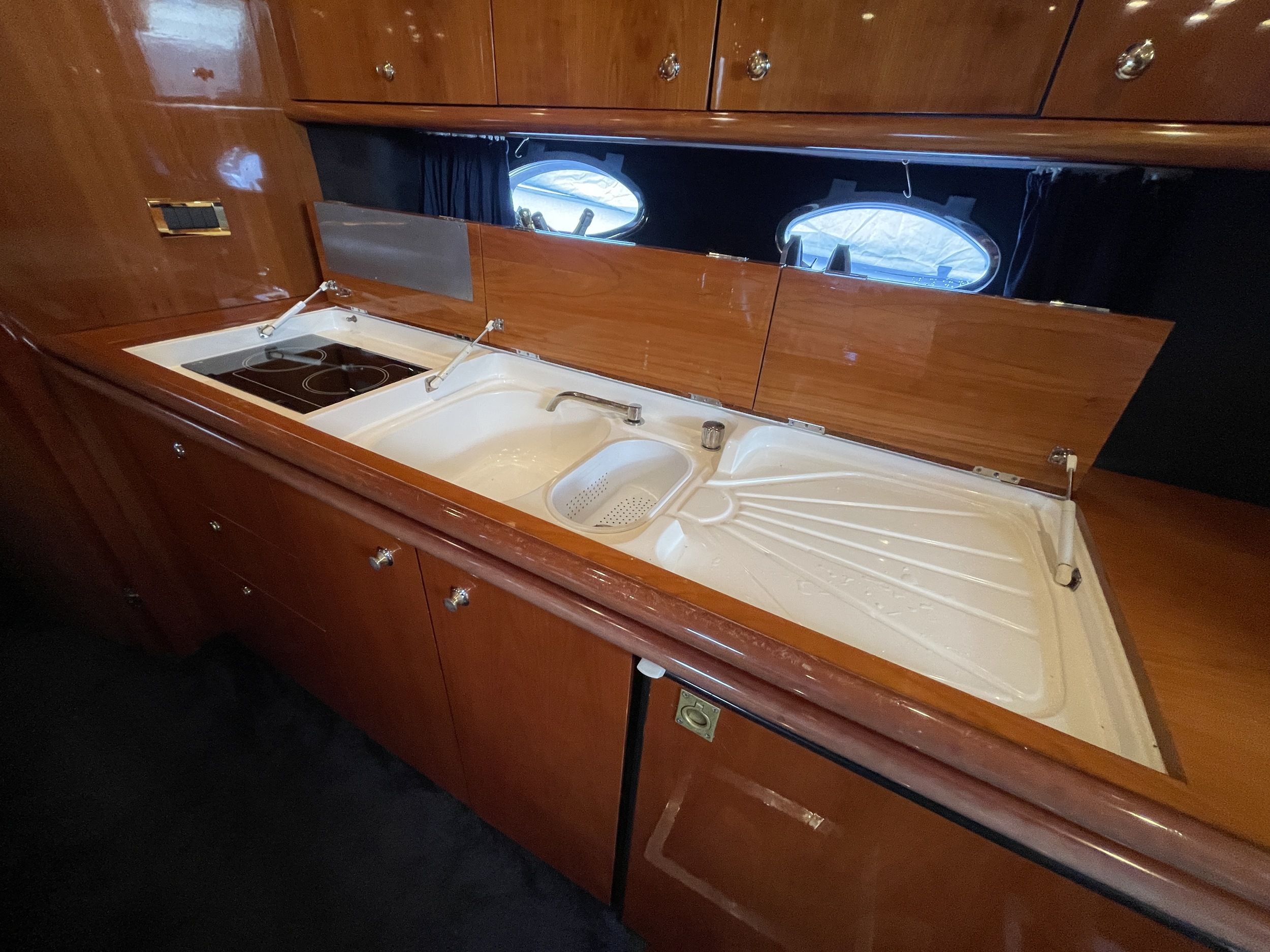 Sunseeker Predator 54 — foto 2 van 3
