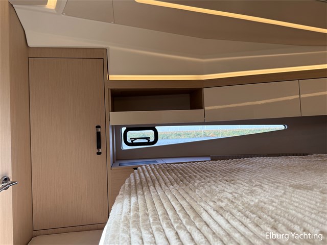 Jeanneau NC37 — foto 40 van 94
