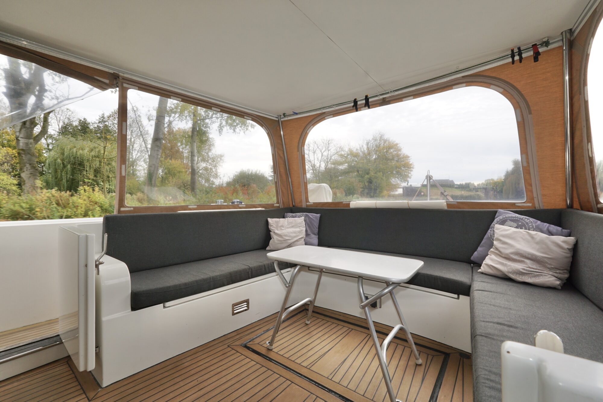 Serious Yachts Gently Low Bridge 45 Sedan — foto 43 van 74