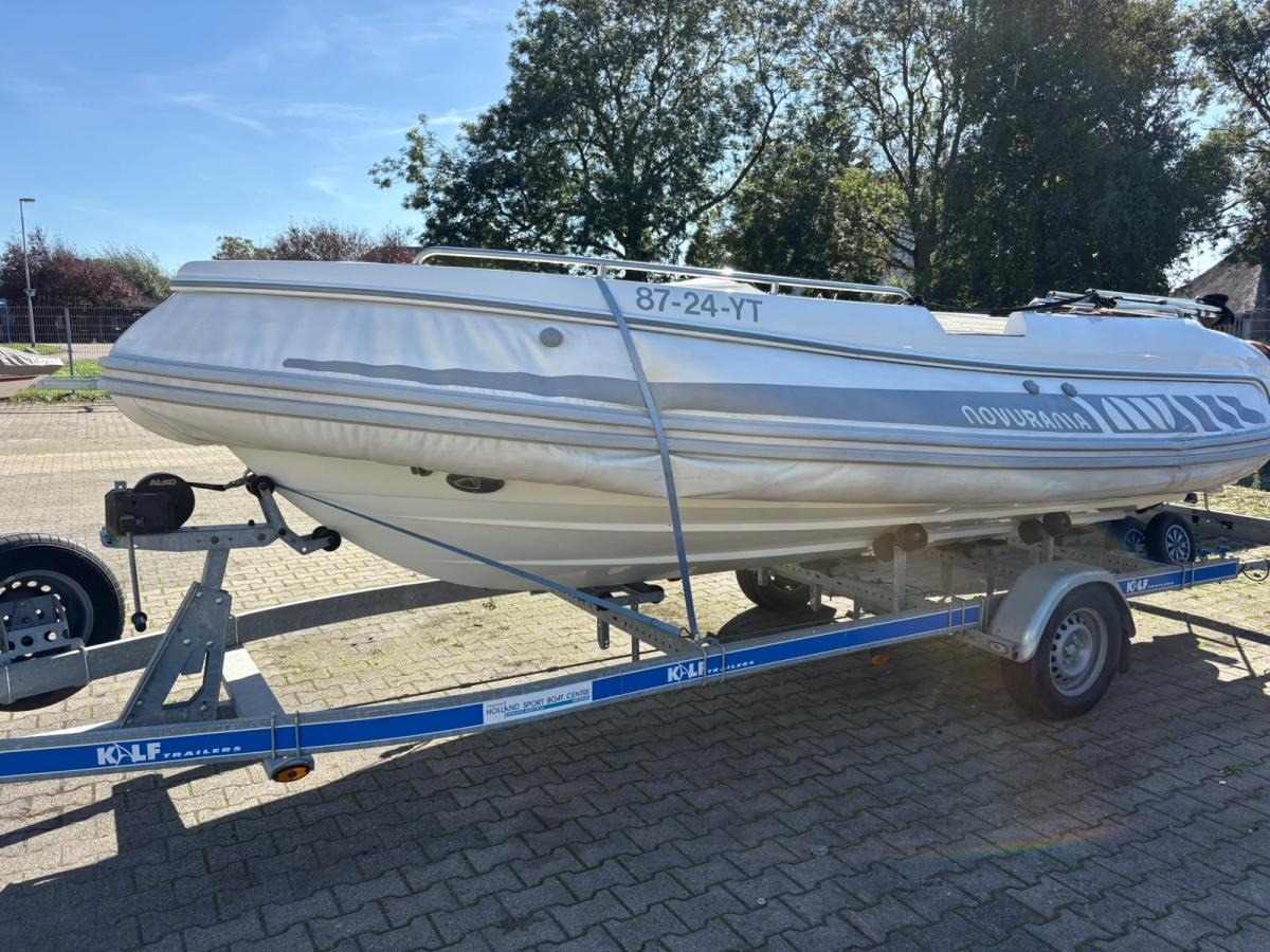 Novurania Custom Line 600 — foto 1 van 26