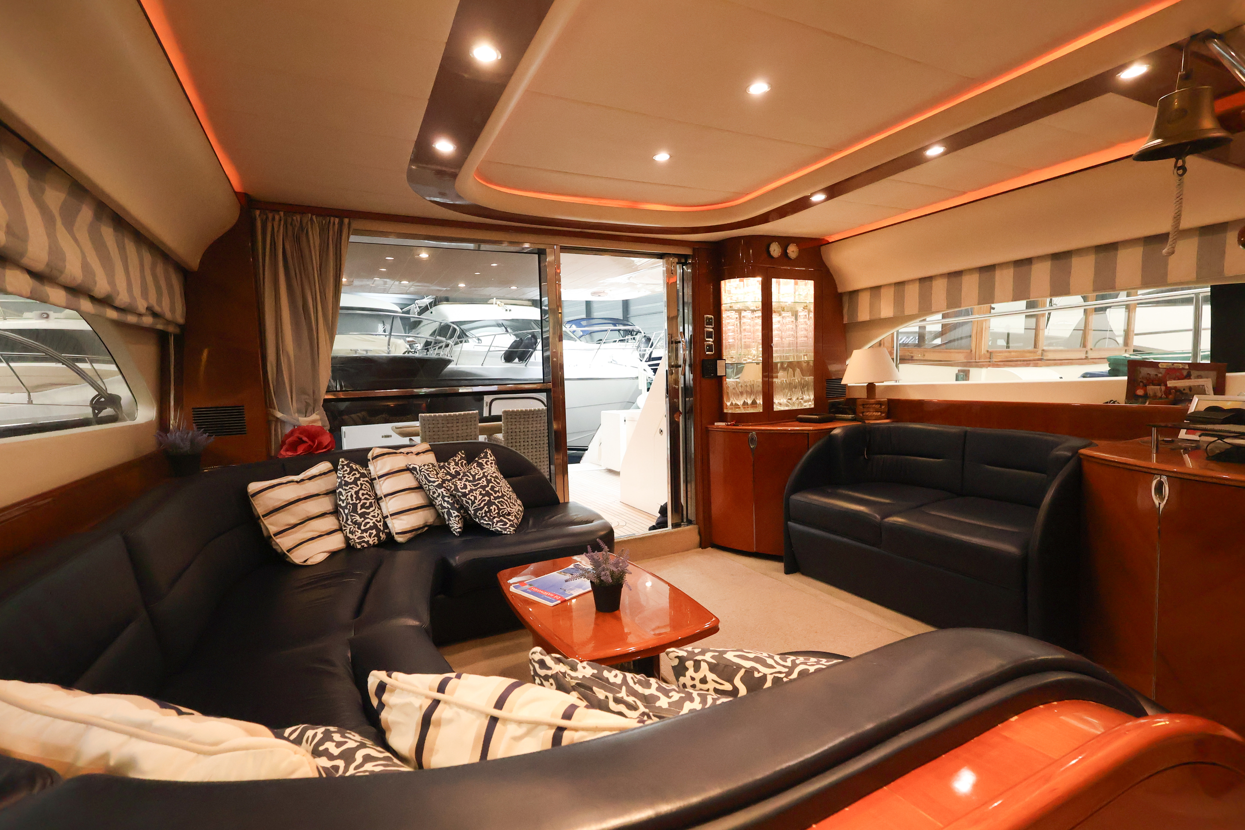 Princess 65 Fly — foto 19 van 46
