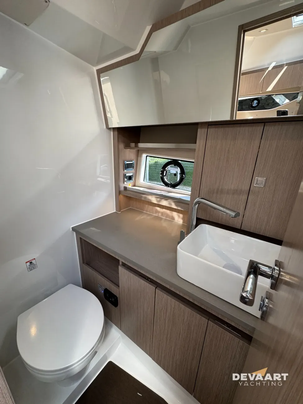 Sealine S335 — foto 21 van 32