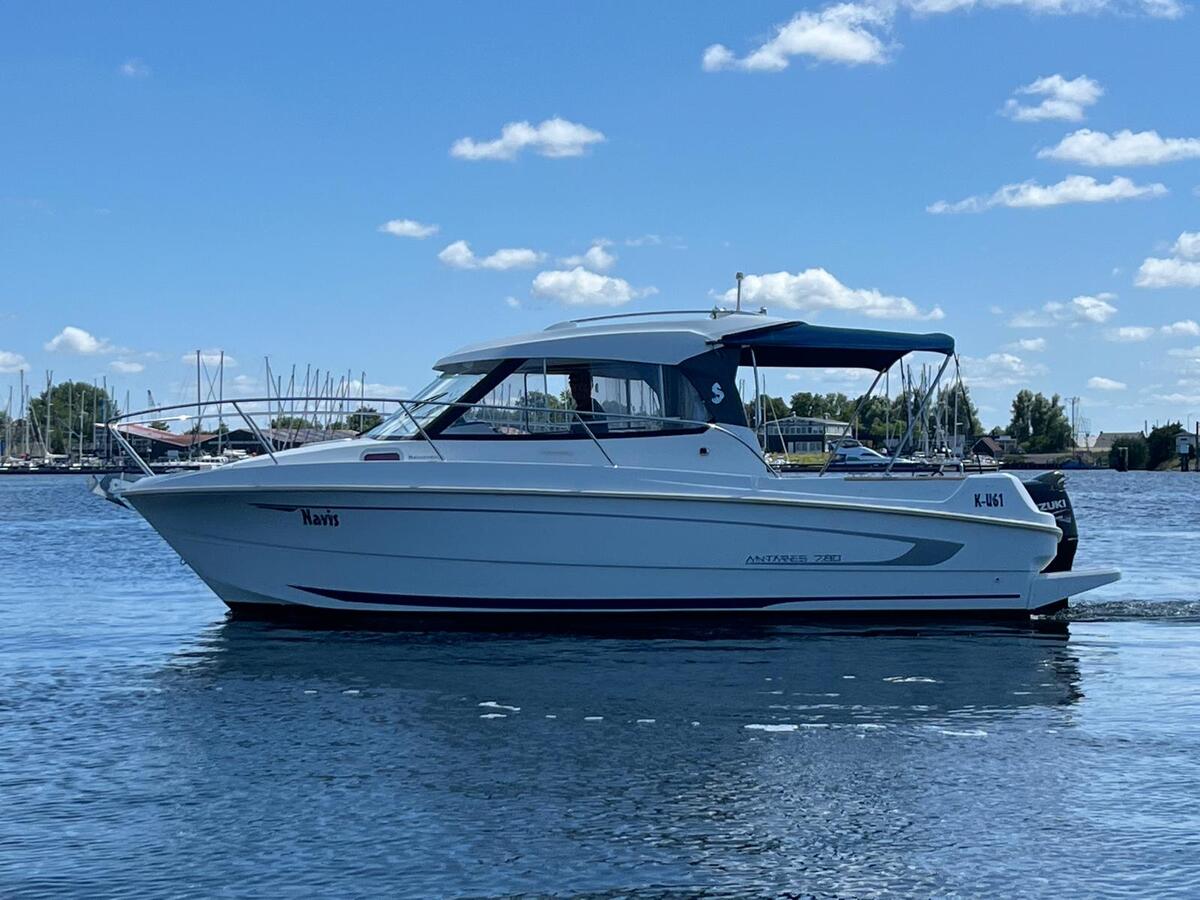 Beneteau Antares 7.80