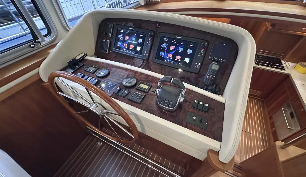 Pre owned motor yacht Linssen Grand Sturdy 470 Sedan Wheelhouse — foto 11 van 12