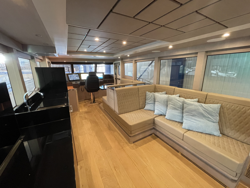 Storm X55 — foto 6 van 82