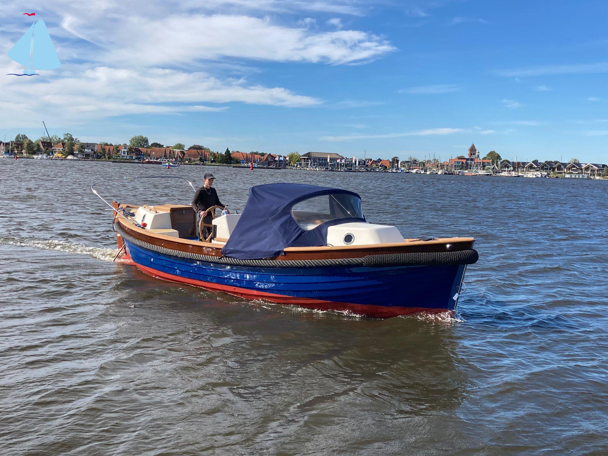 Wilhelmina Sloep 900 Cabin / €37.500