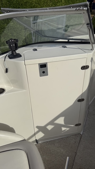 Stingray 240 LR — foto 20 van 22