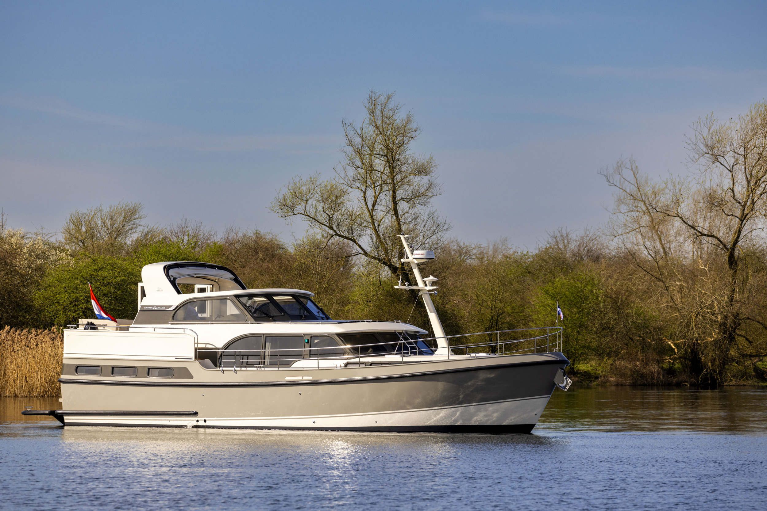 Linssen 50 SL AC Variotop® — foto 2 van 13