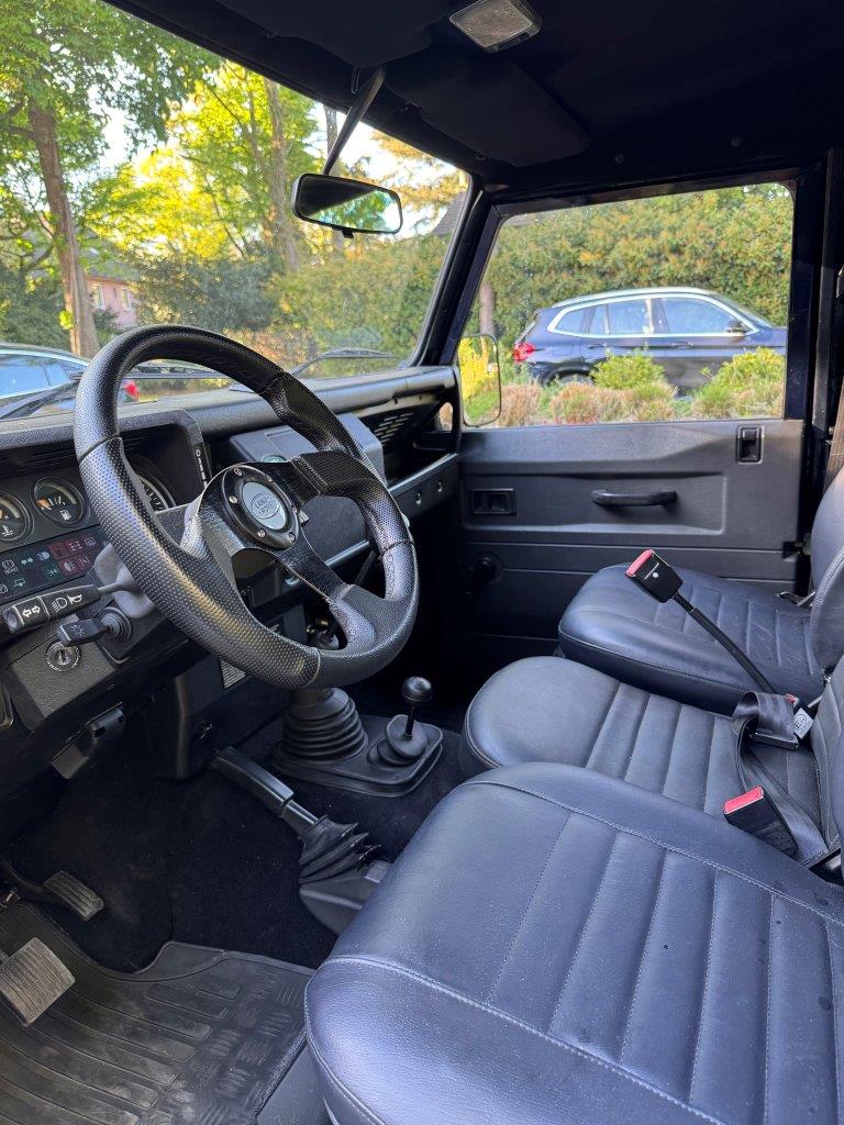 Land Rover Defender 90 2.0 benzine  (Gedupliceerd) — foto 8 van 15