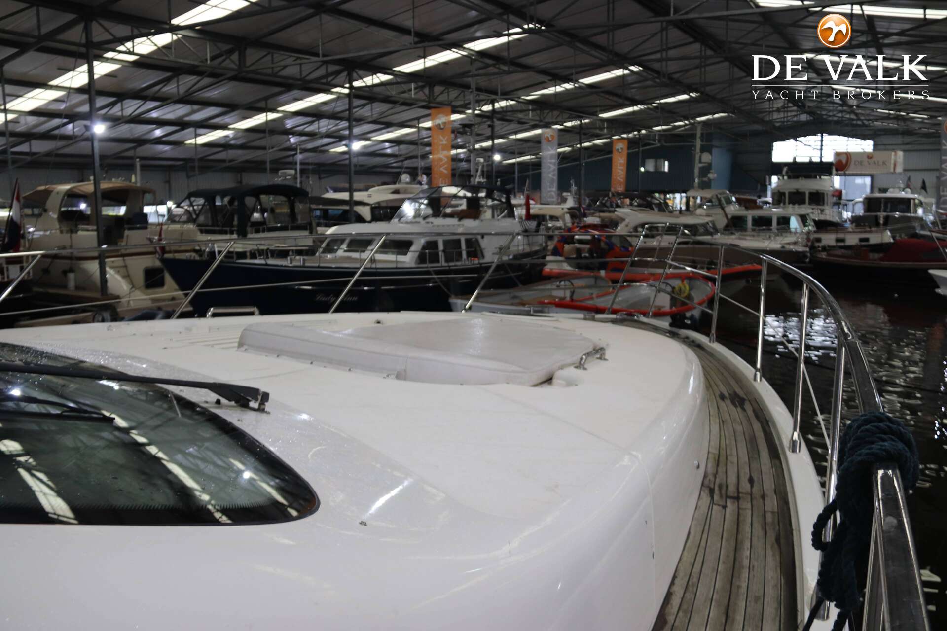 Azimut 68 Plus — foto 14 van 41