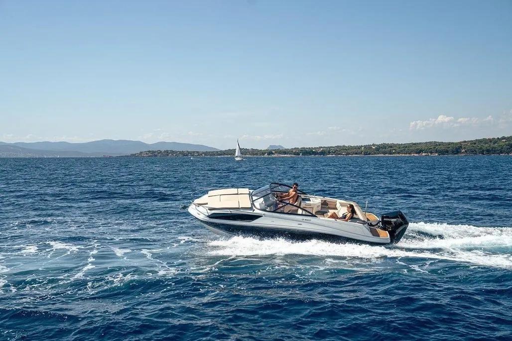 Bayliner VR6 Cuddy — foto 4 van 11
