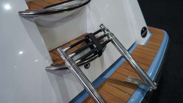 Corsiva  500 tender met 30 Pk DIRECT VAREN — foto 9 van 10