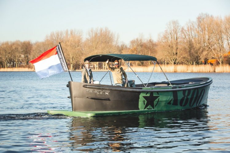 Triple X 800 DE GROOTSTE SLOEPENSHOWROOM VAN NEDERLAND — foto 1 van 22