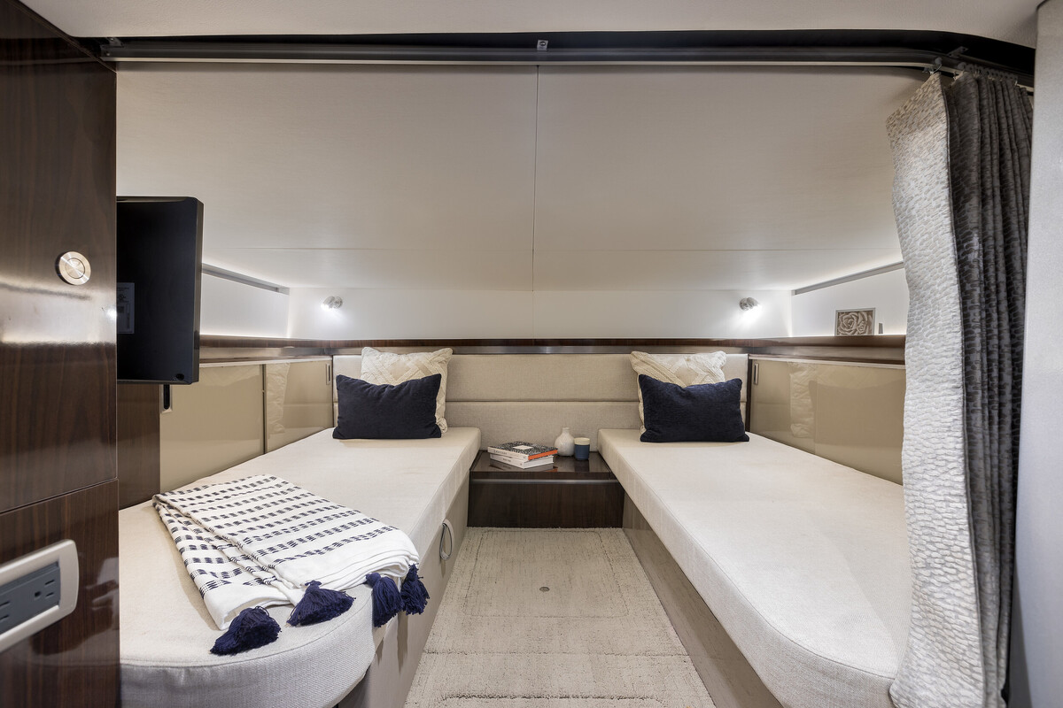 Sea Ray Sundancer 320 OB — foto 23 van 24