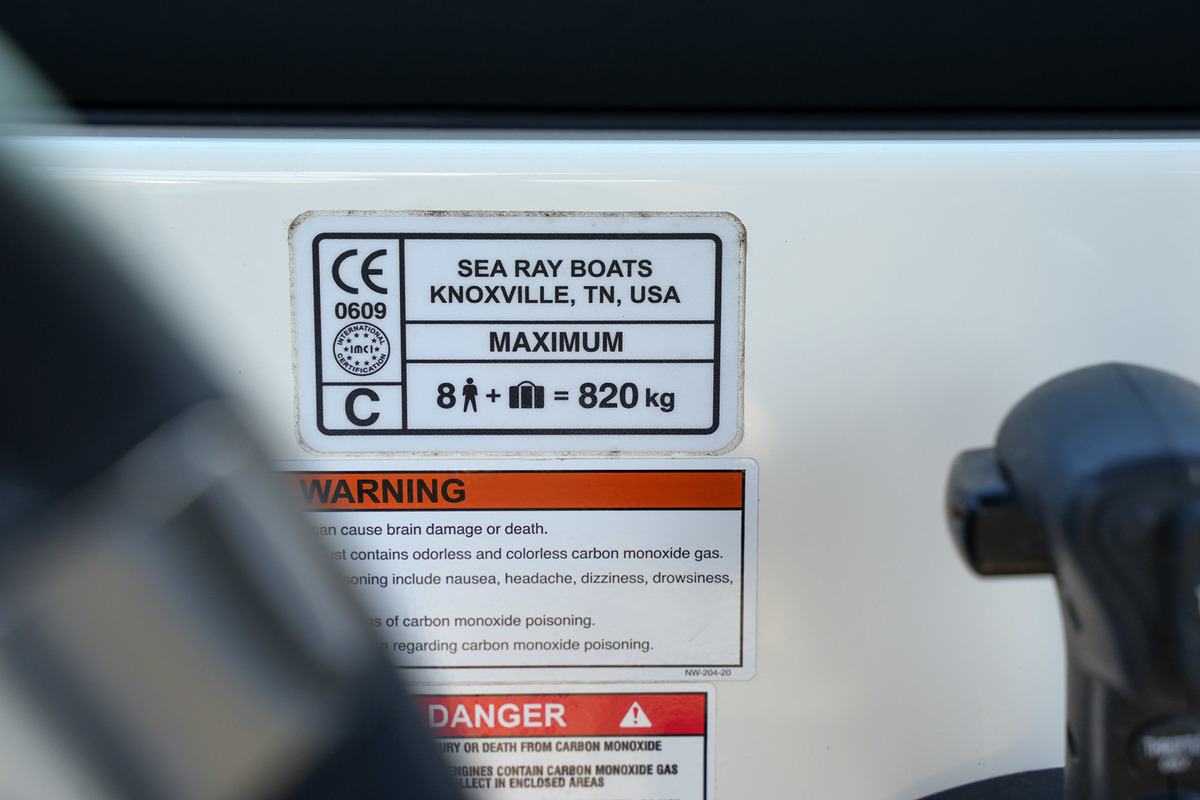 Sea Ray Sundancer 265 — foto 19 van 66