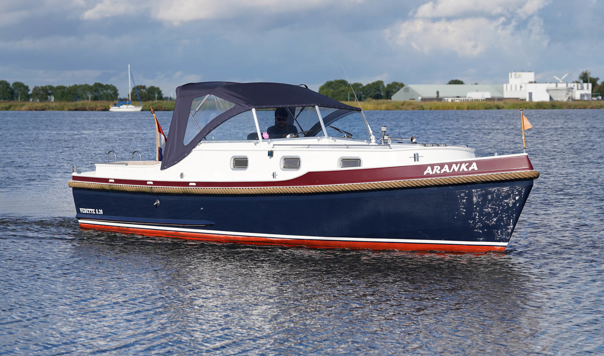 Vedette 8.20 V/OK — foto 2 van 47