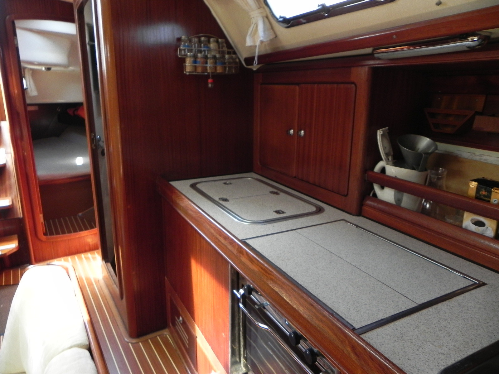 Bavaria 40-3 — foto 21 van 41
