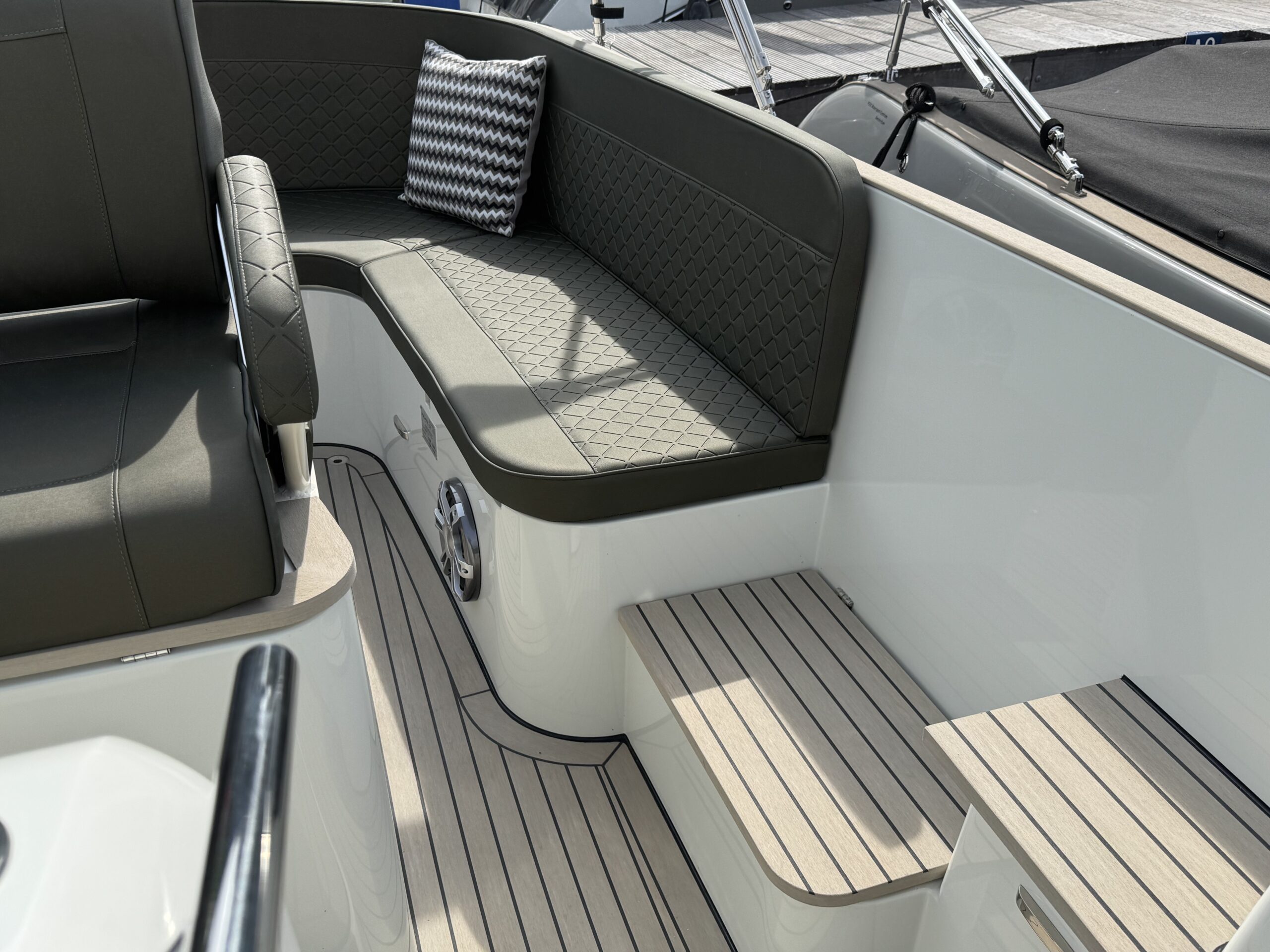 Antaris Seventy7 Sport (luxe uitvoering) — foto 28 van 44