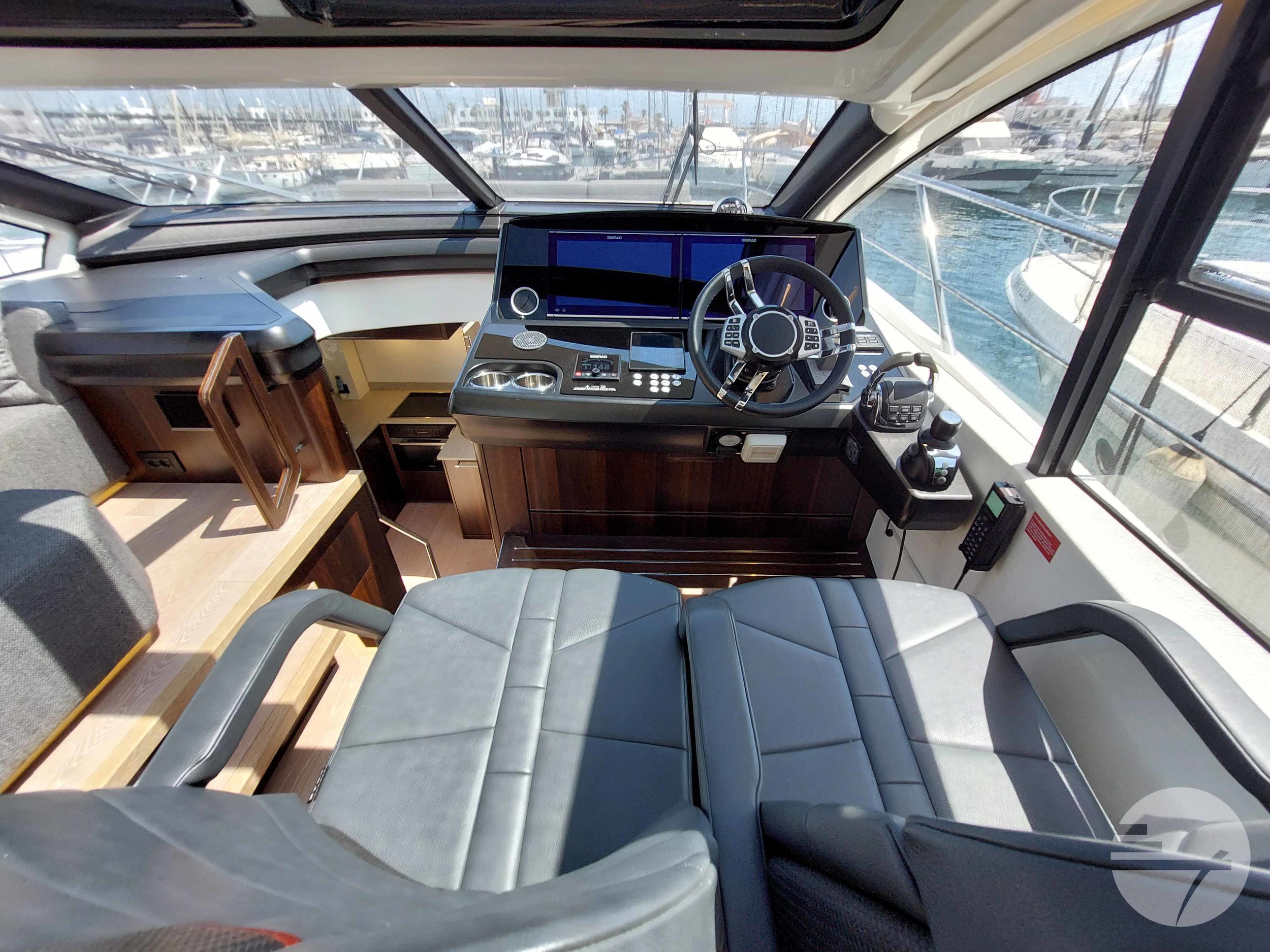 Sunseeker Predator 55 EVO — foto 36 van 70