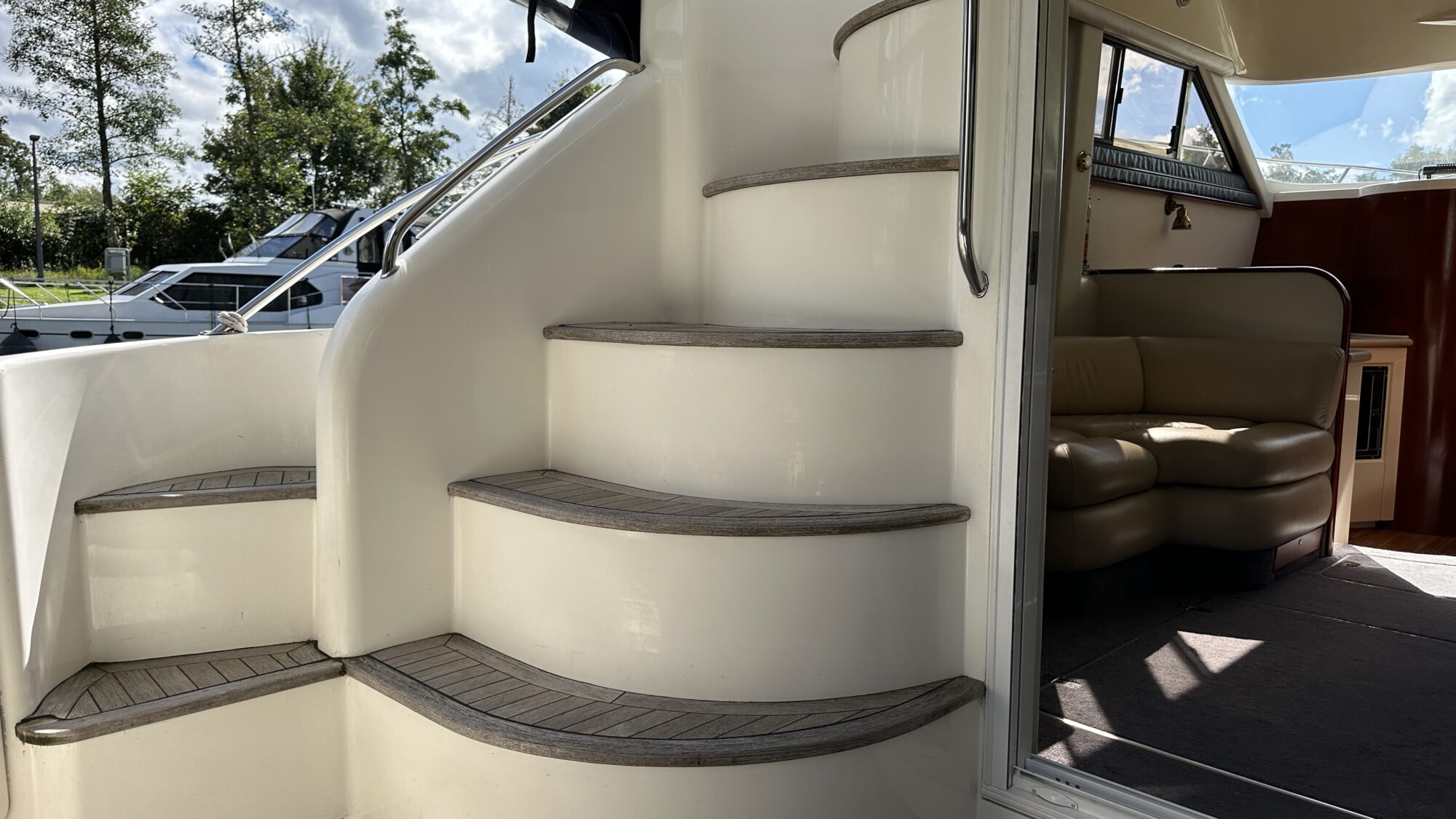 Fairline Phantom 40 Flybridge — foto 14 van 57