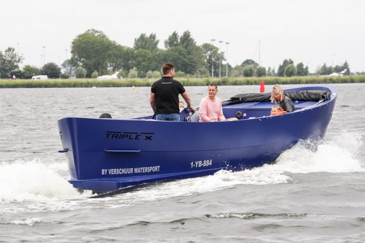 Triple X 800 DE GROOTSTE SLOEPENSHOWROOM VAN NEDERLAND — foto 13 van 22