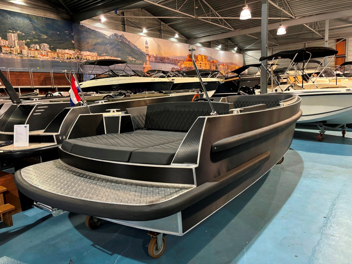 Van Vossen VanVossen E-tender 595 E-propulsion 6kW op voorraad — foto 2 van 8