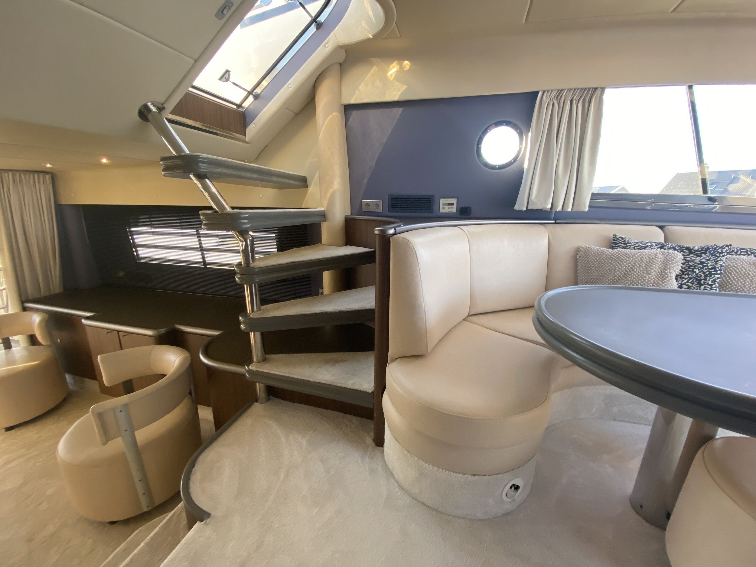 Fairline Squadron 62 — foto 2 van 4
