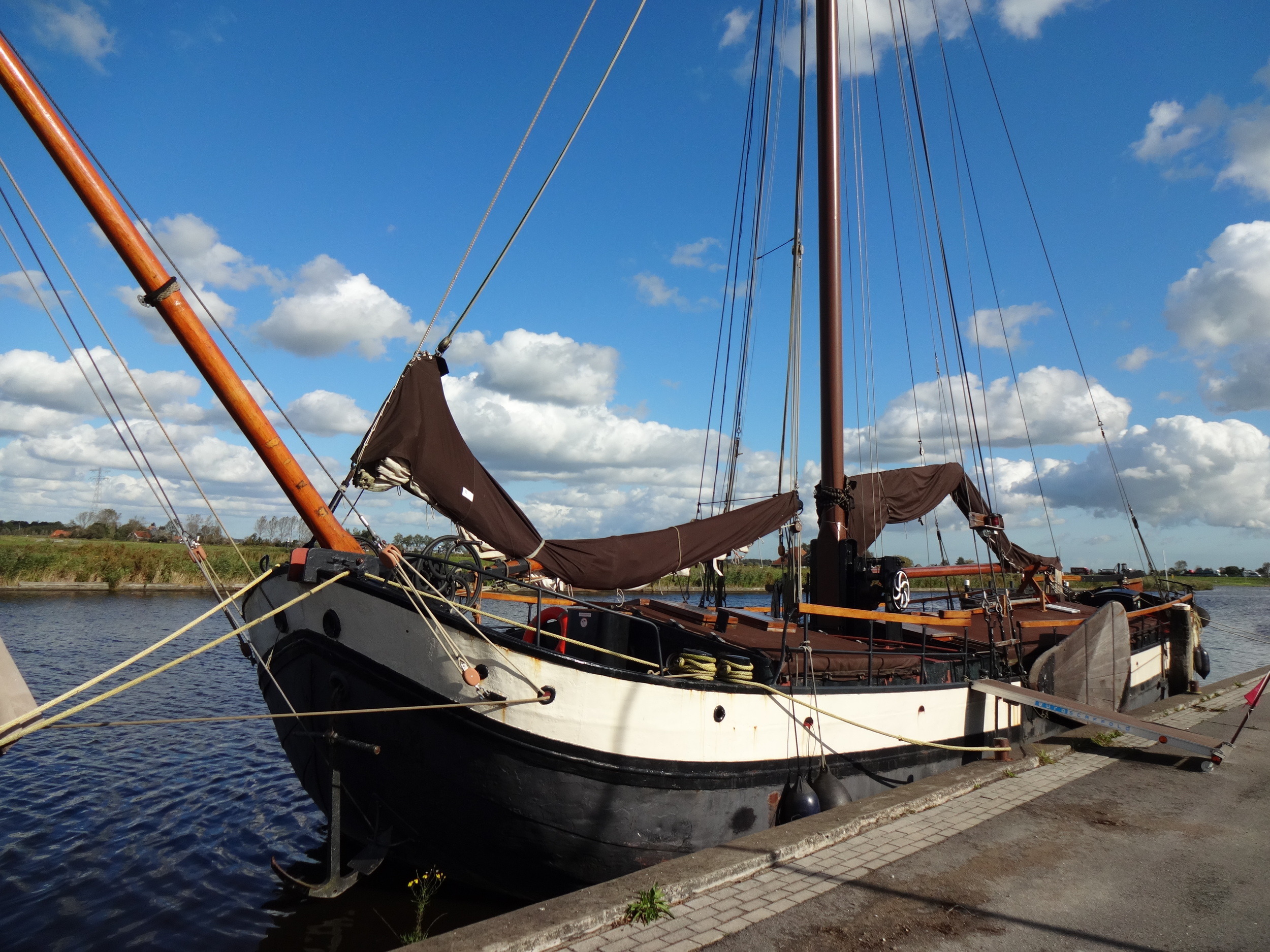 Hasselteraak 24.00 Charter/woonschip — foto 4 van 42