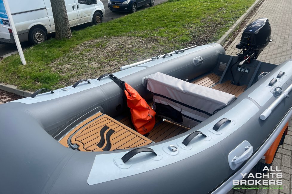 Highfield CL 380 PVC — foto 5 van 12