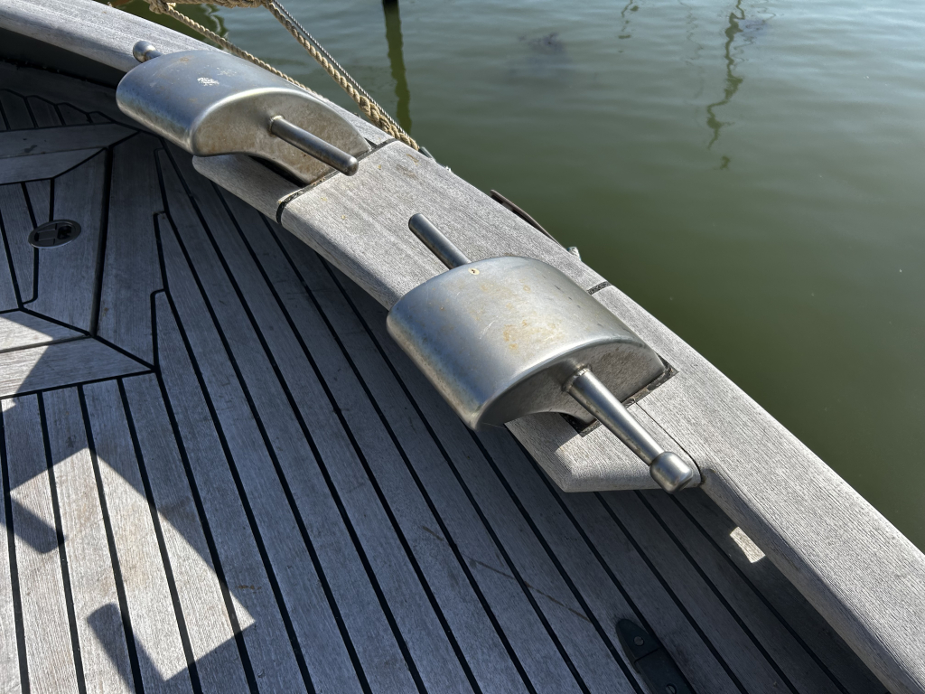 Lemsteraak Witte Eend - Roefuitvoering Hoek Design — foto 11 van 38