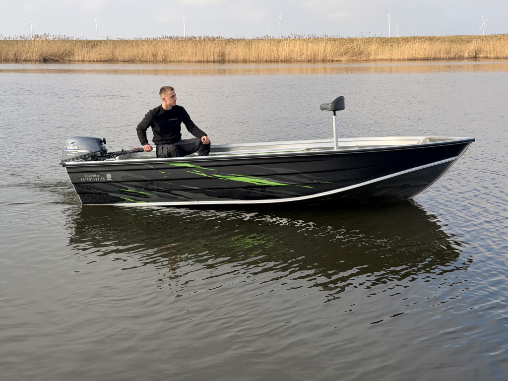 Kerman 428 visboot | Nieuw | gratis 3M wrap! — foto 5 van 14