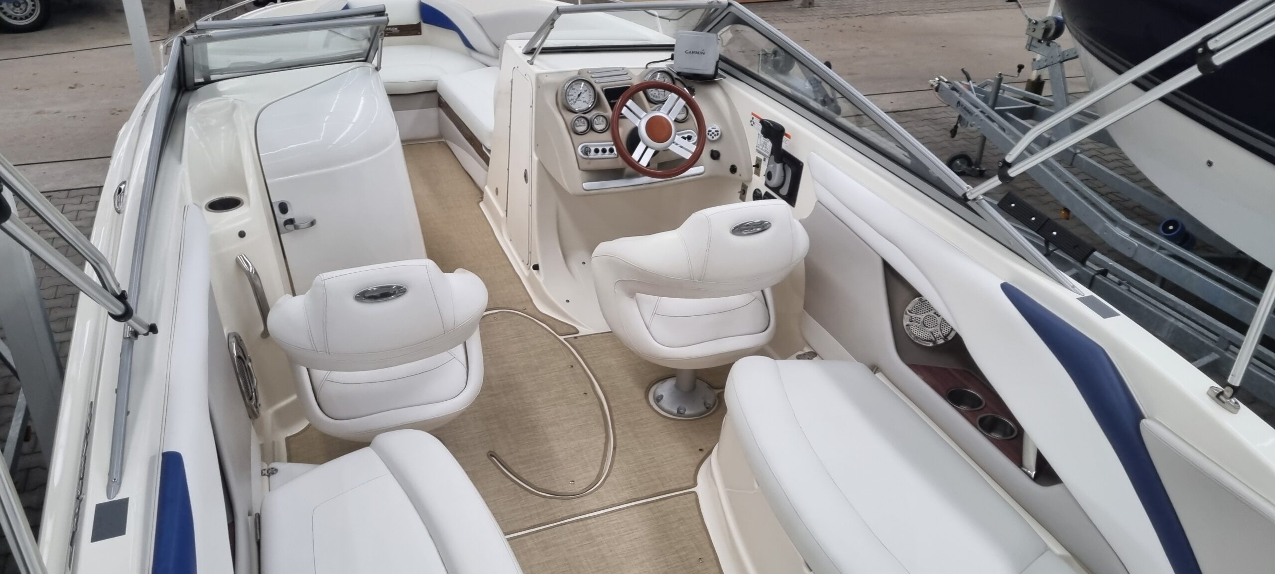 Glastron 255 — foto 5 van 11