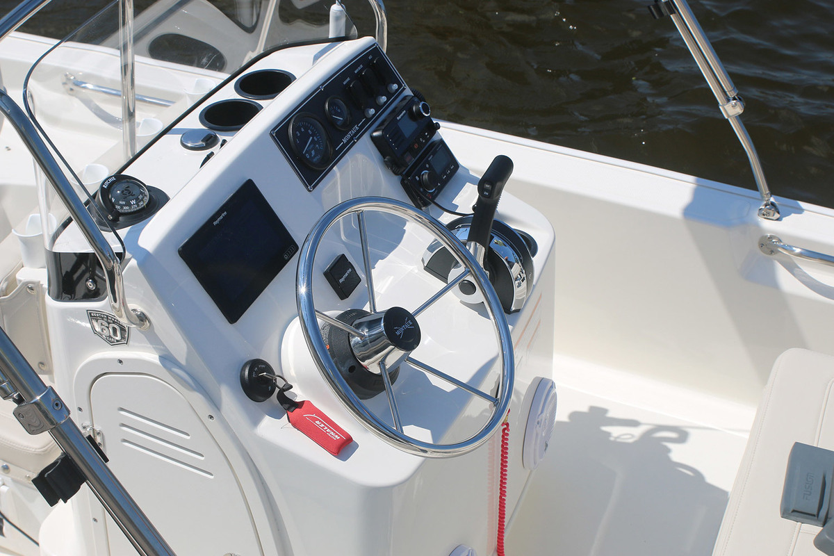 Boston Whaler 150 Montauk — foto 16 van 18
