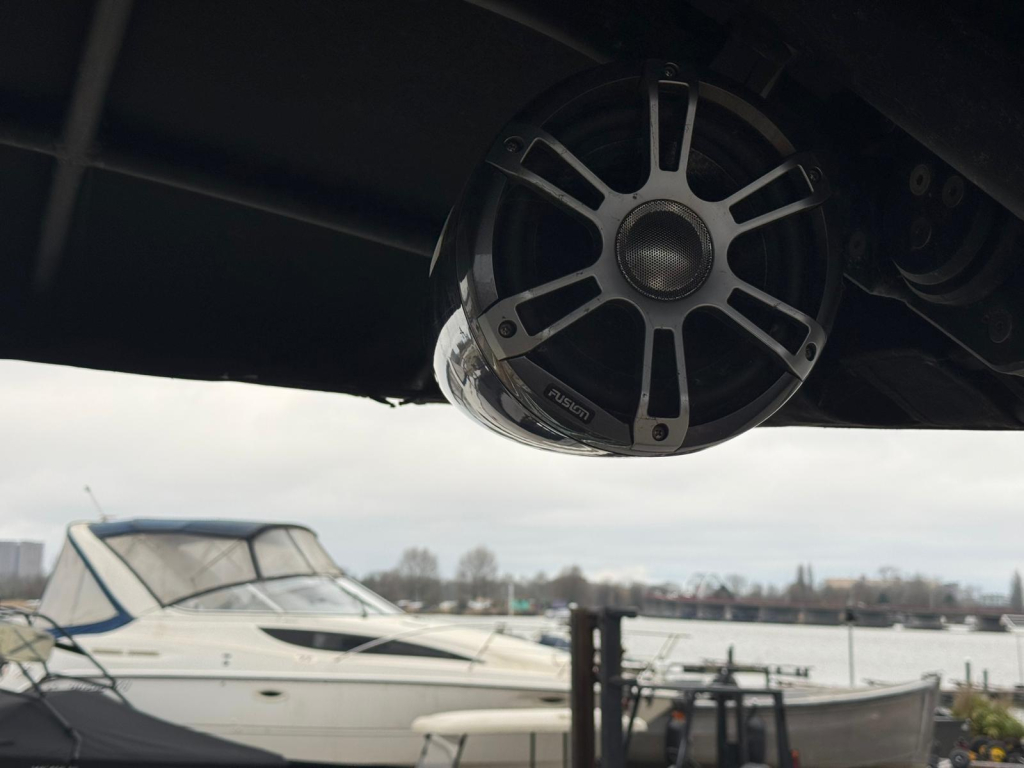 Sea Ray SLX 260 — foto 14 van 35