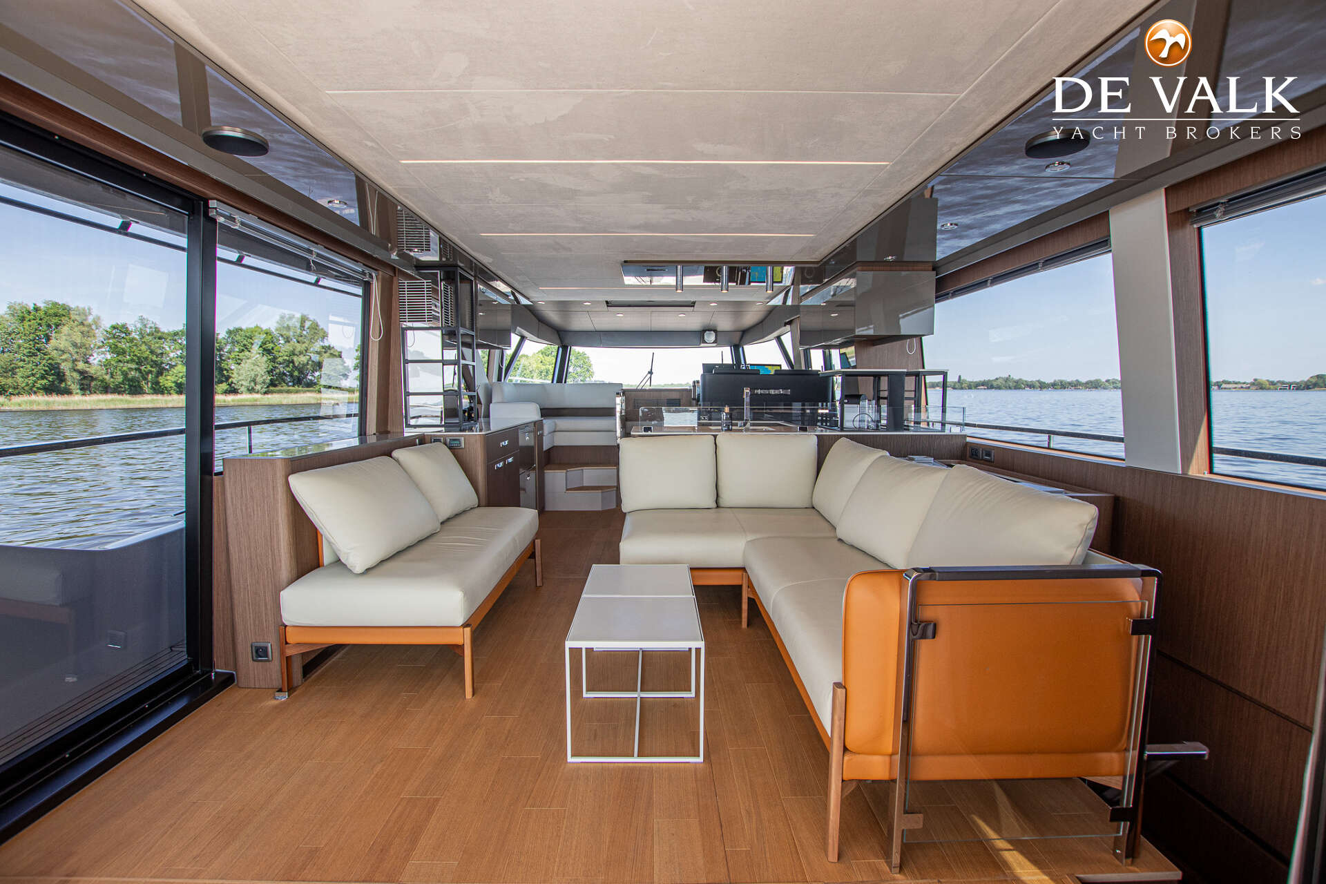 Prestige X60 — foto 25 van 44
